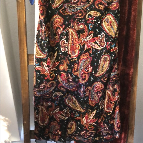 Beaded strap midi dress - Picture 2 of 7